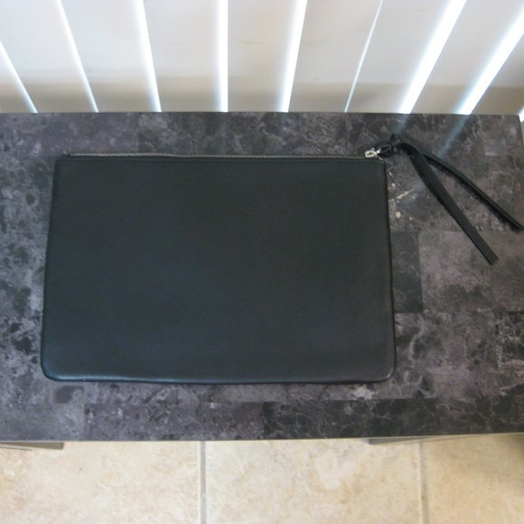 NWOT Express black white red graffiti heart makeup bag pouch - Picture 2 of 8